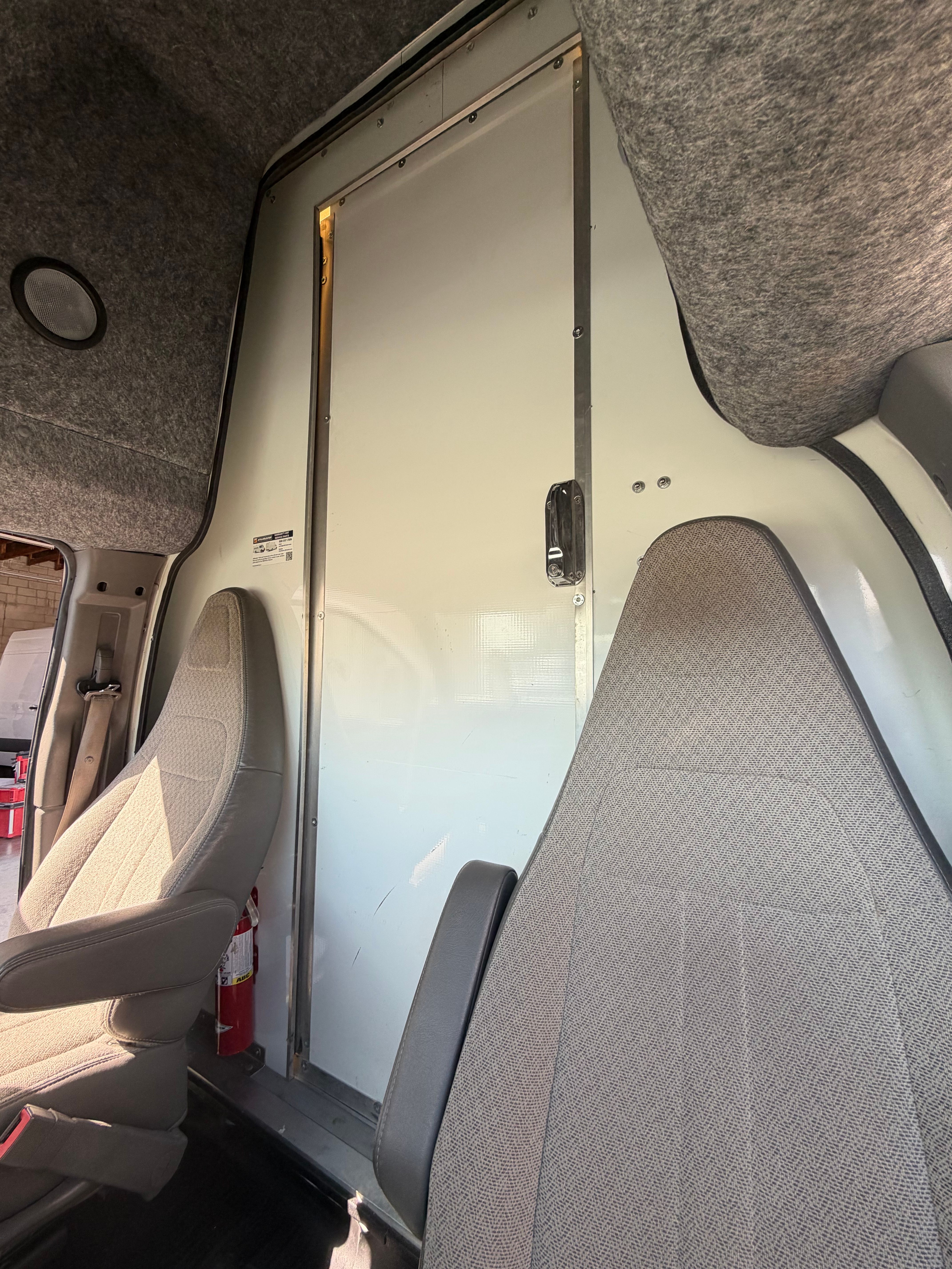 Used 2021 Chevrolet Express 3500 w/ Power Convenience Package RWD image 21