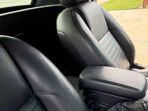 Used 2003 Ford Thunderbird image 9