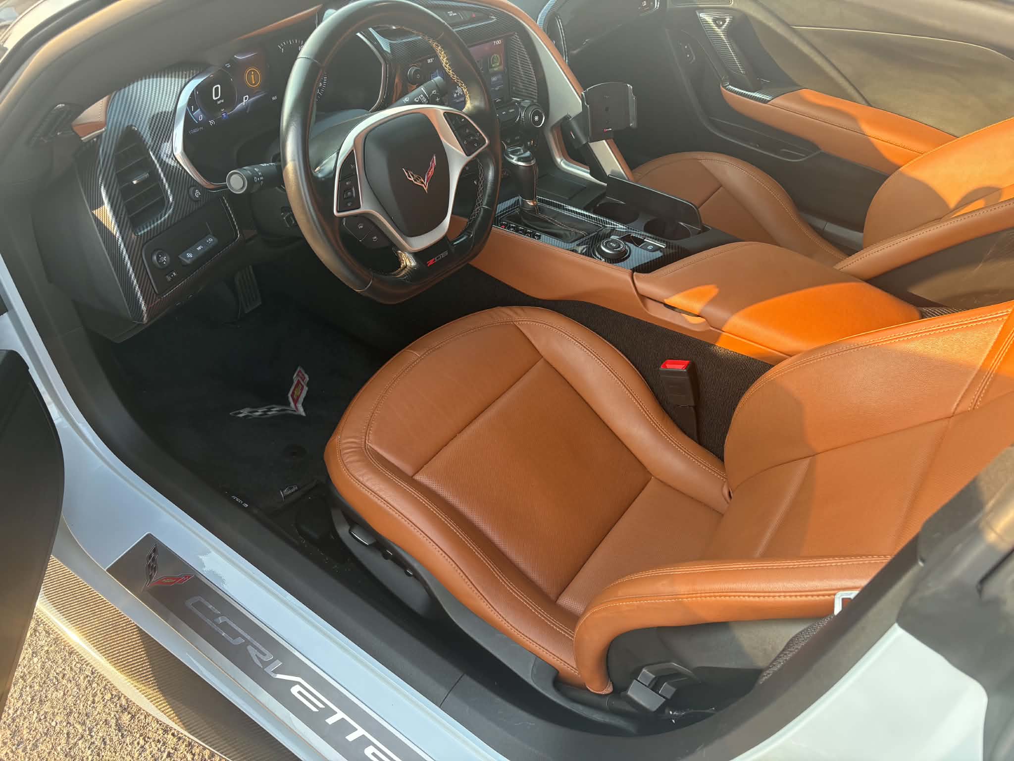 Used 2018 Chevrolet Corvette Z06 RWD image 13
