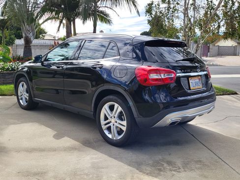 Used 2017 Mercedes-Benz GLA 250 4MATIC image 6
