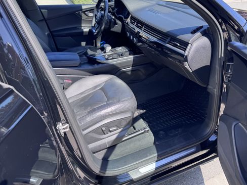 Used 2017 Audi Q7 3.0T Premium AWD/4WD image 13