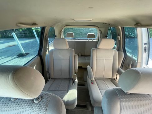 Used 2006 MAZDA MPV LX w/ LX Plus Pkg image 5