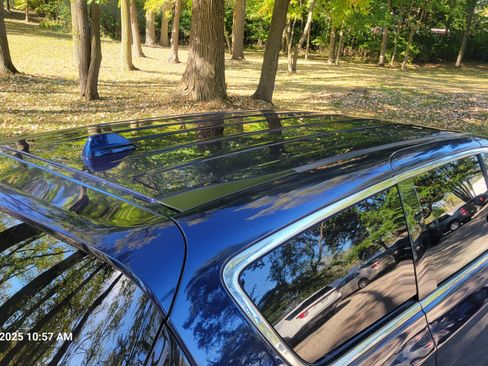 Used 2018 Chrysler Pacifica Touring w/ Security Group image 11