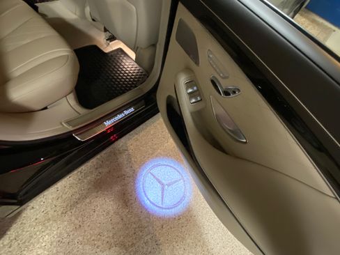 Used 2020 Mercedes-Benz S 560 4MATIC Sedan image 13