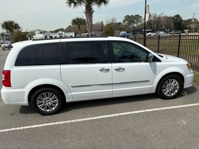 Used 2015 Chrysler Town & Country Touring-L w/ Driver Convenience Group