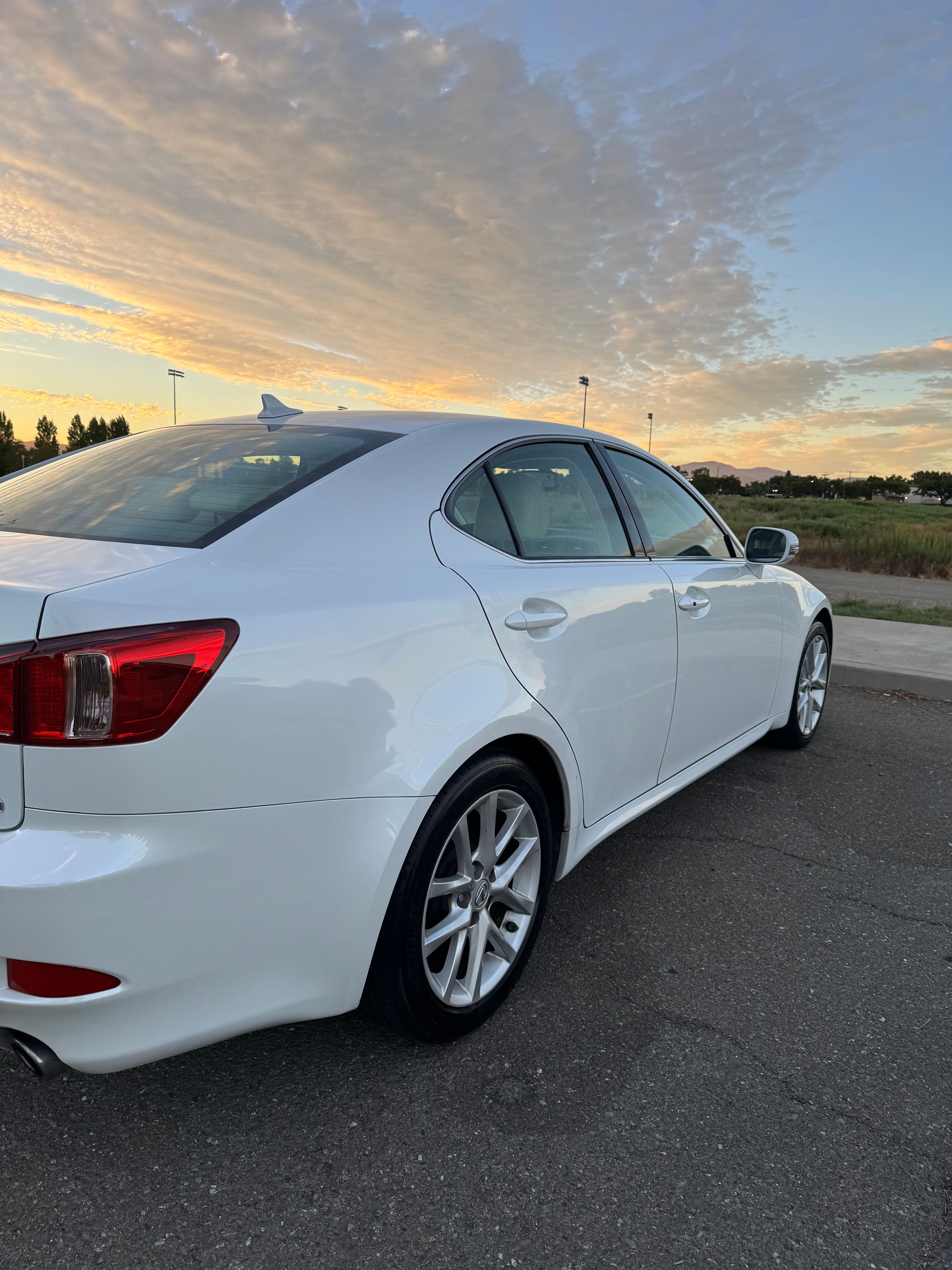 Used 2013 Lexus IS 250 w/ Premium Pkg Value Edition RWD image 2