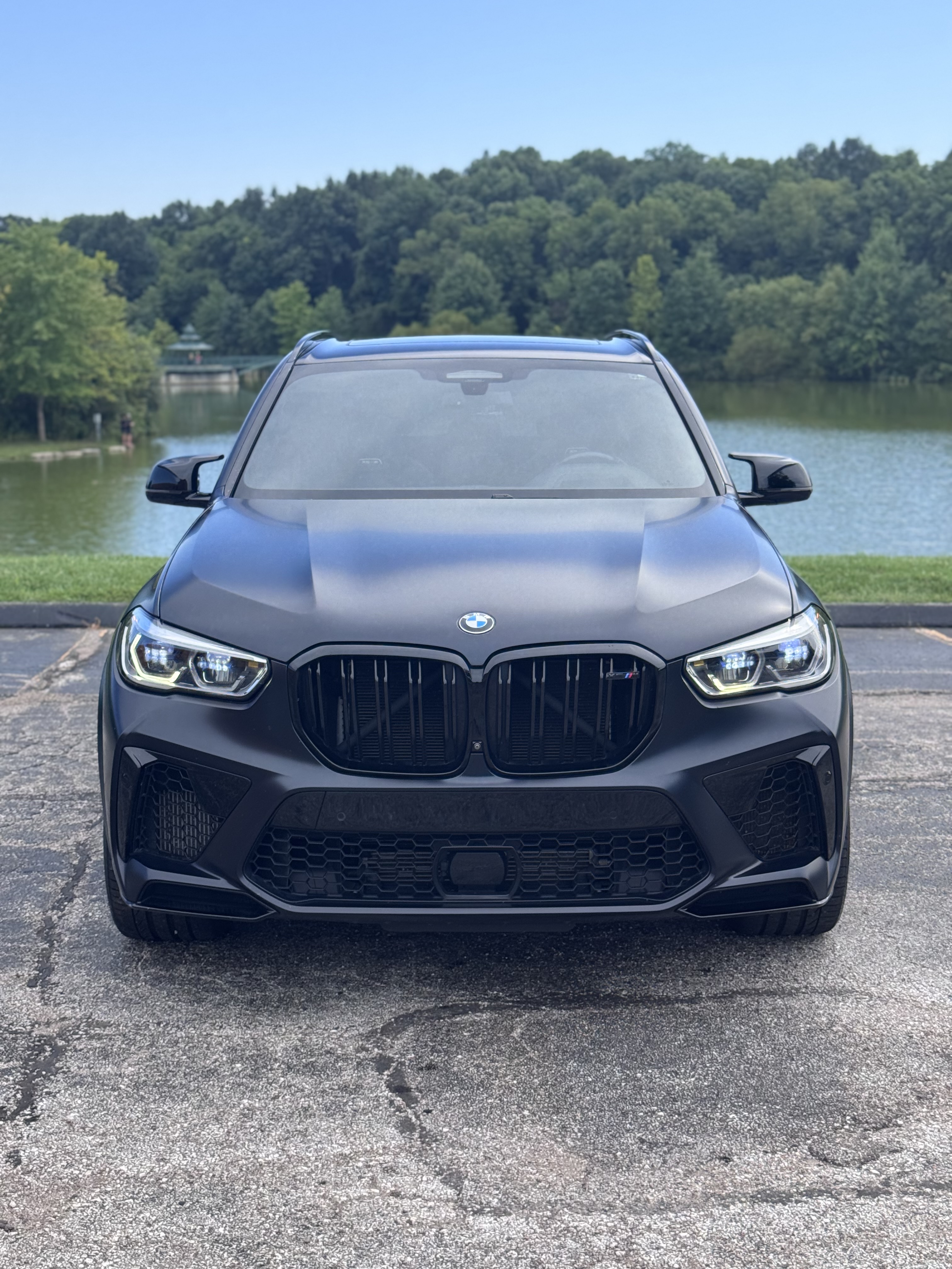 Used 2020 BMW X5 M Competition w/ Executive Package AWD/4WD image 4
