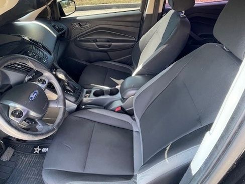 Used 2015 Ford Escape S image 10