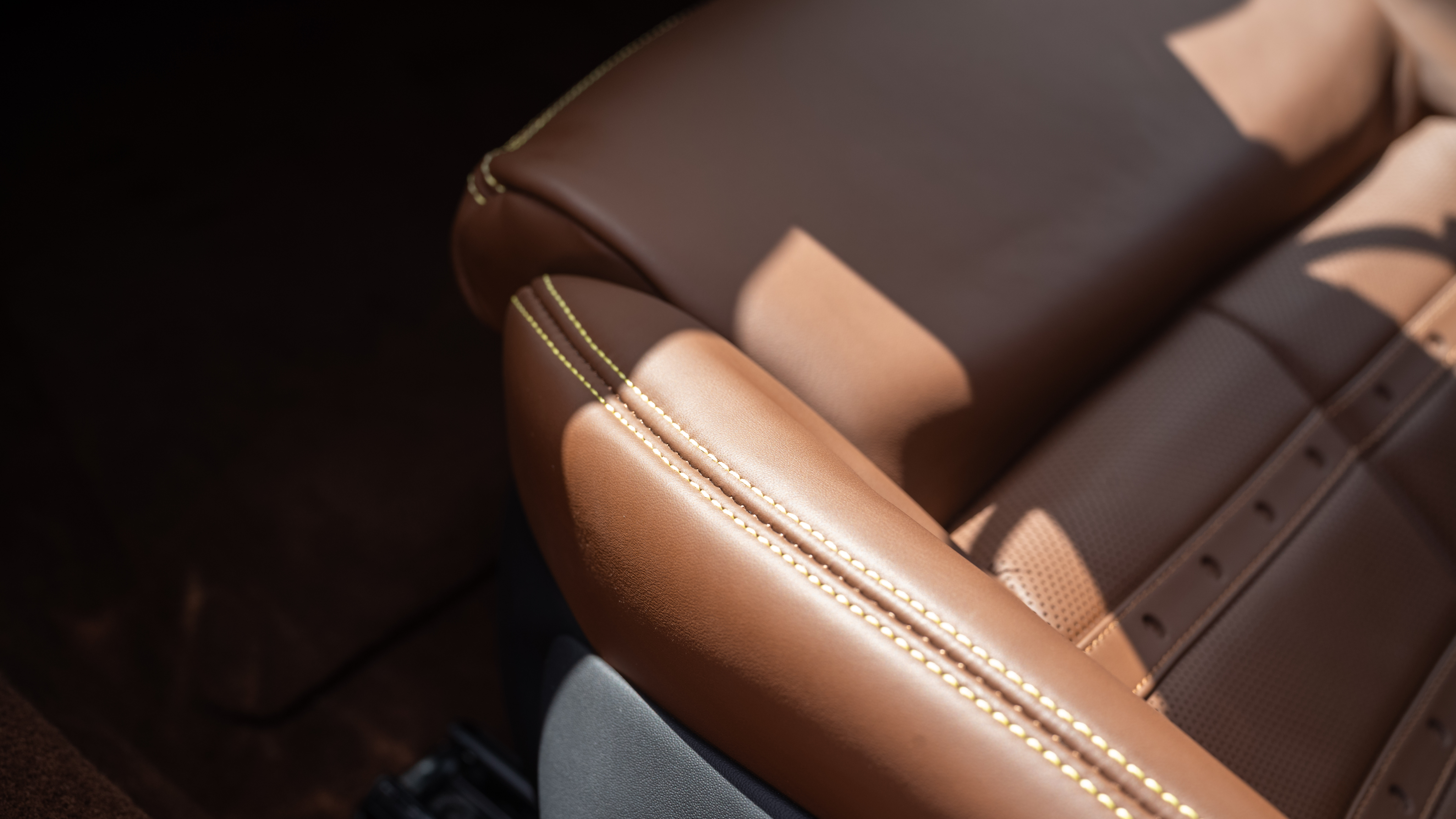 Used 2025 Ferrari 296 GTB RWD image 27