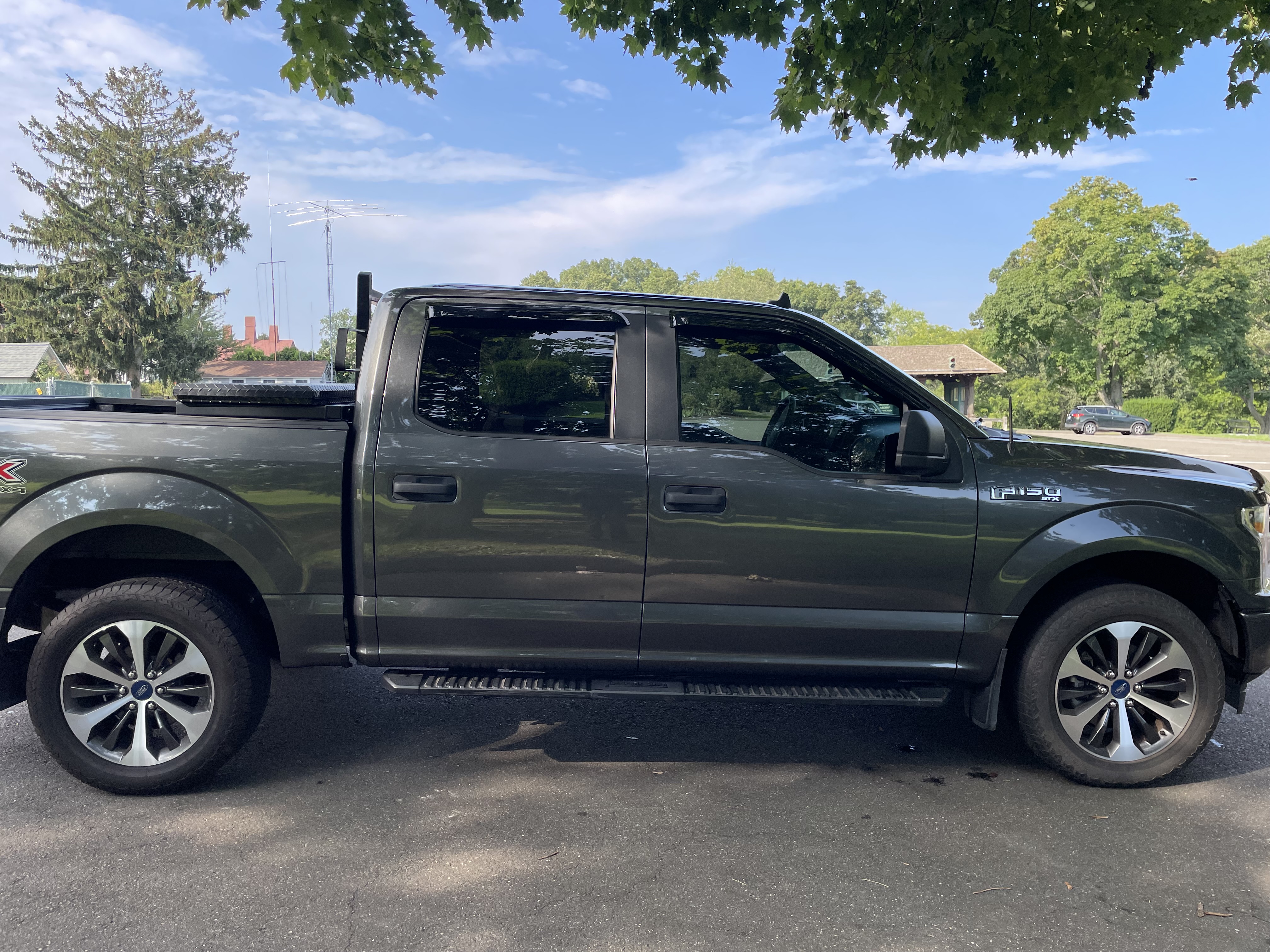 Used 2020 Ford F150 XL w/ Equipment Group 101A Mid AWD/4WD image 5