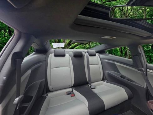 Used 2017 Honda Civic EX-T image 14