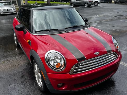 Used 2008 MINI Cooper Hardtop FWD image 2