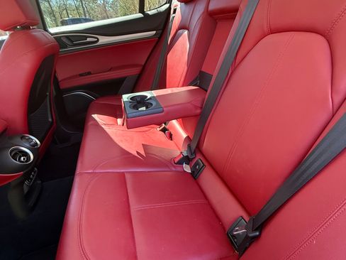 Used 2019 Alfa Romeo Stelvio Sport w/ Quick Order Package 22J Sport image 5