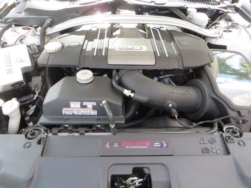 Used 2019 Ford Mustang GT Premium w/ Performance Package - Level 2 image 19