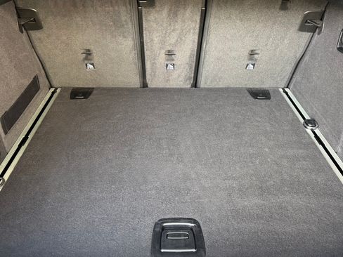 Used 2019 BMW X4 xDrive30i w/ Convenience Package image 12