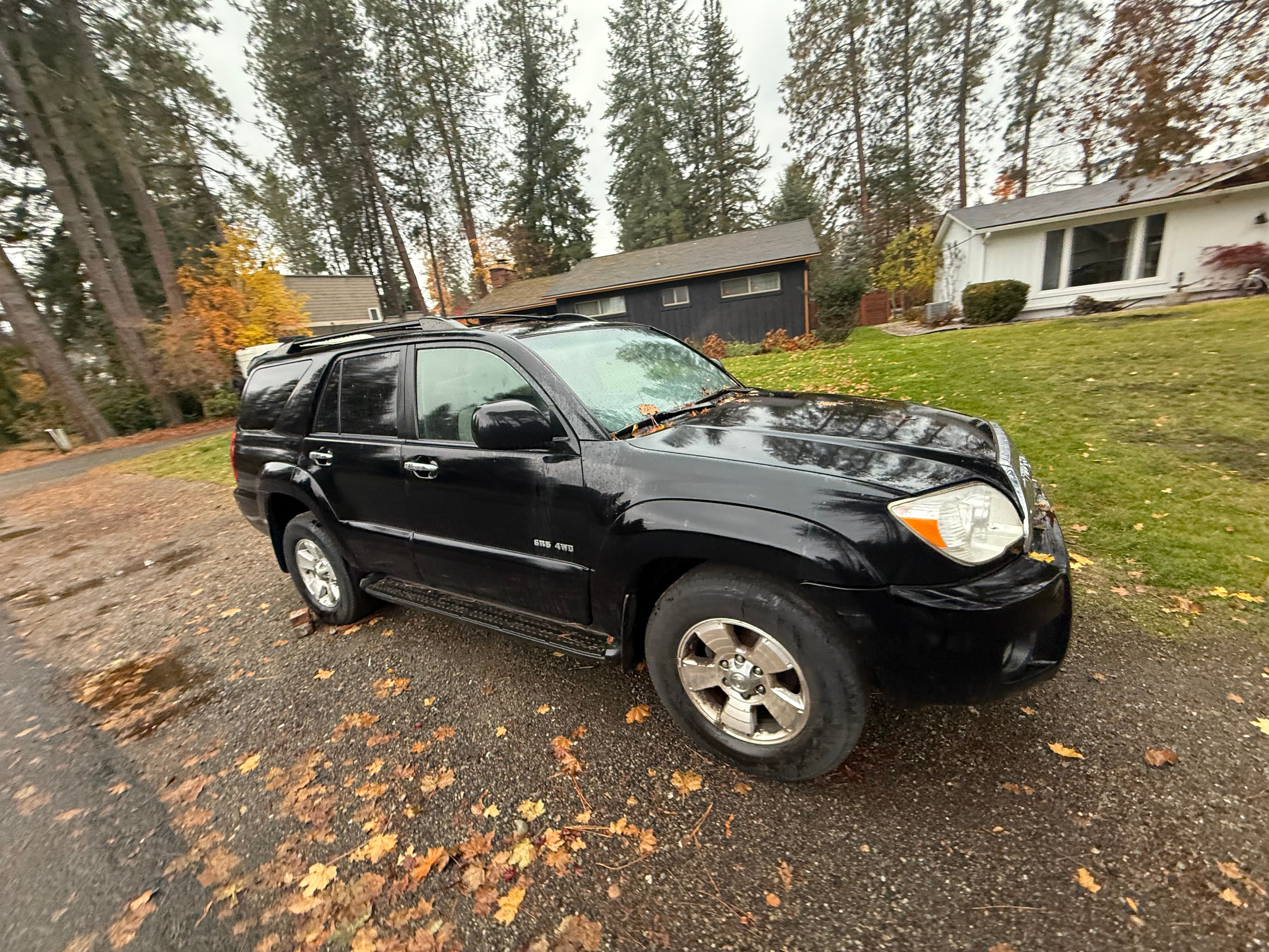 Used 2008 Toyota 4Runner Sport AWD/4WD image 2