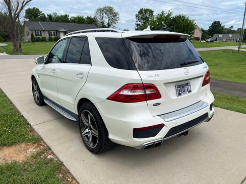 Used 2014 Mercedes-Benz ML 63 AMG 4MATIC image 5