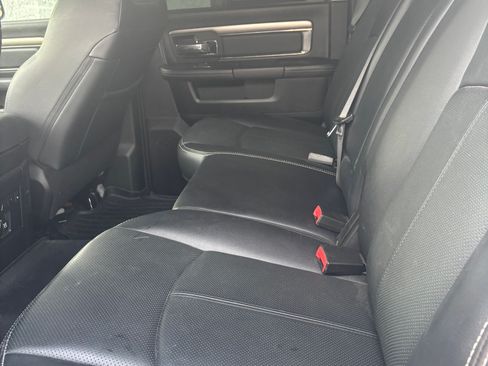 Used 2018 RAM 2500 Laramie w/ Sport Appearance Group image 8