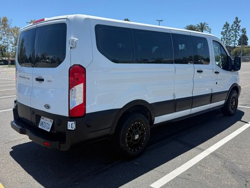 Used 2019 Ford Transit 350 XLT RWD image 6