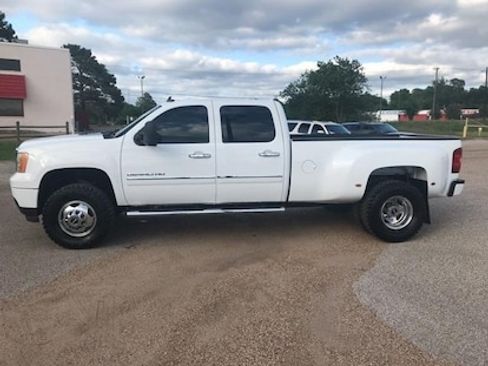 Used 2013 GMC Sierra 3500 Denali AWD/4WD image 15