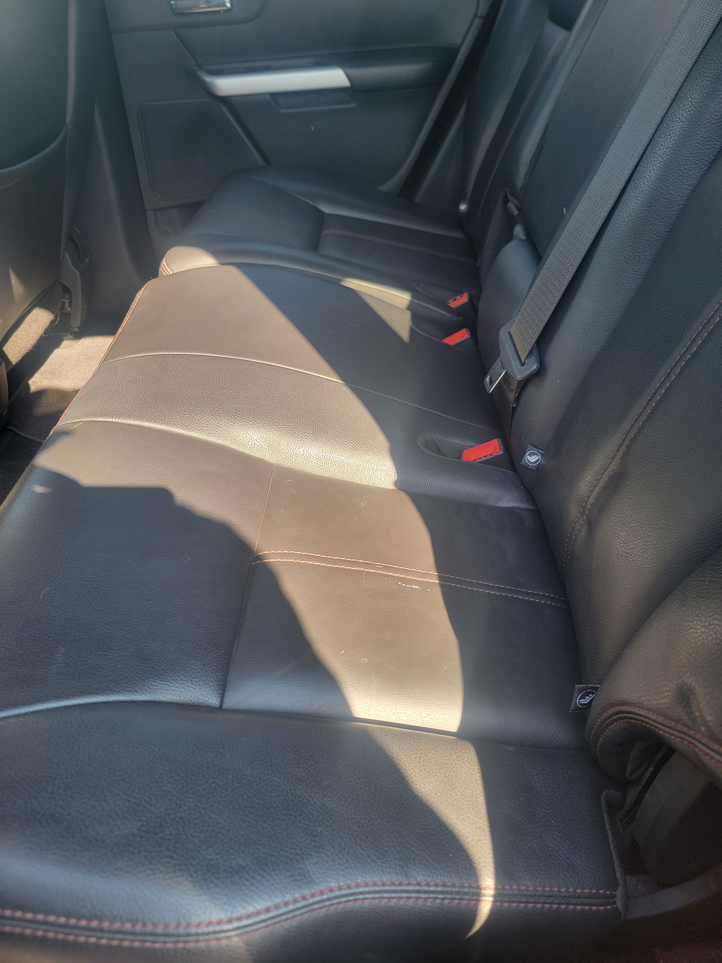 Used 2011 Ford Edge Limited AWD/4WD image 12