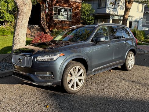 Used 2018 Volvo XC90 T6 Inscription w/ Convenience Package image 23