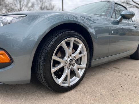 Used 2013 MAZDA MX-5 Miata Grand Touring w/ Premium Pkg image 6