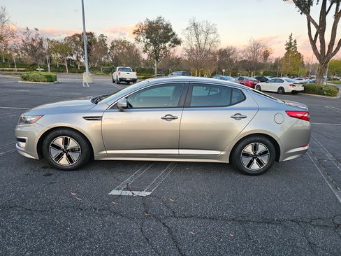 Used 2013 Kia Optima LX w/ Hybrid Convenience Pkg image 1