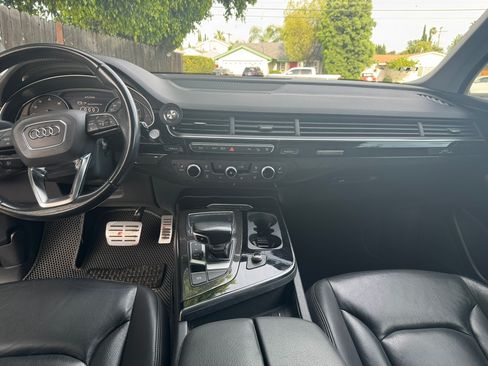 Used 2017 Audi Q7 3.0T Premium image 8