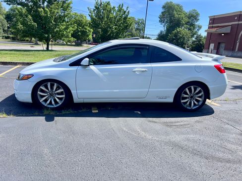 Used 2009 Honda Civic Si image 2