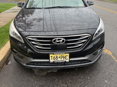 Used 2017 Hyundai Sonata Limited w/ Ultimate Package 04