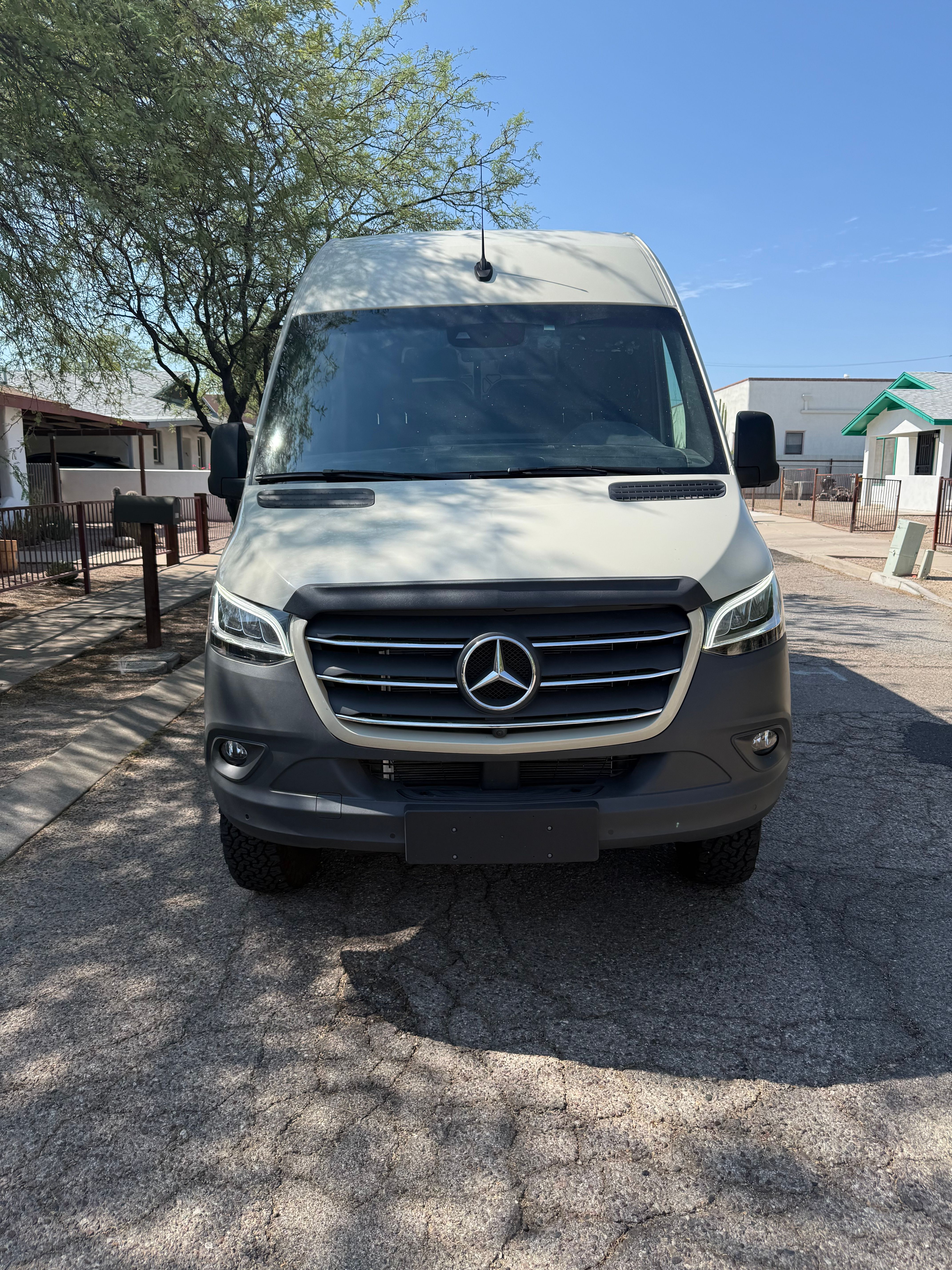 Used 2024 Mercedes-Benz Sprinter 2500 image 6