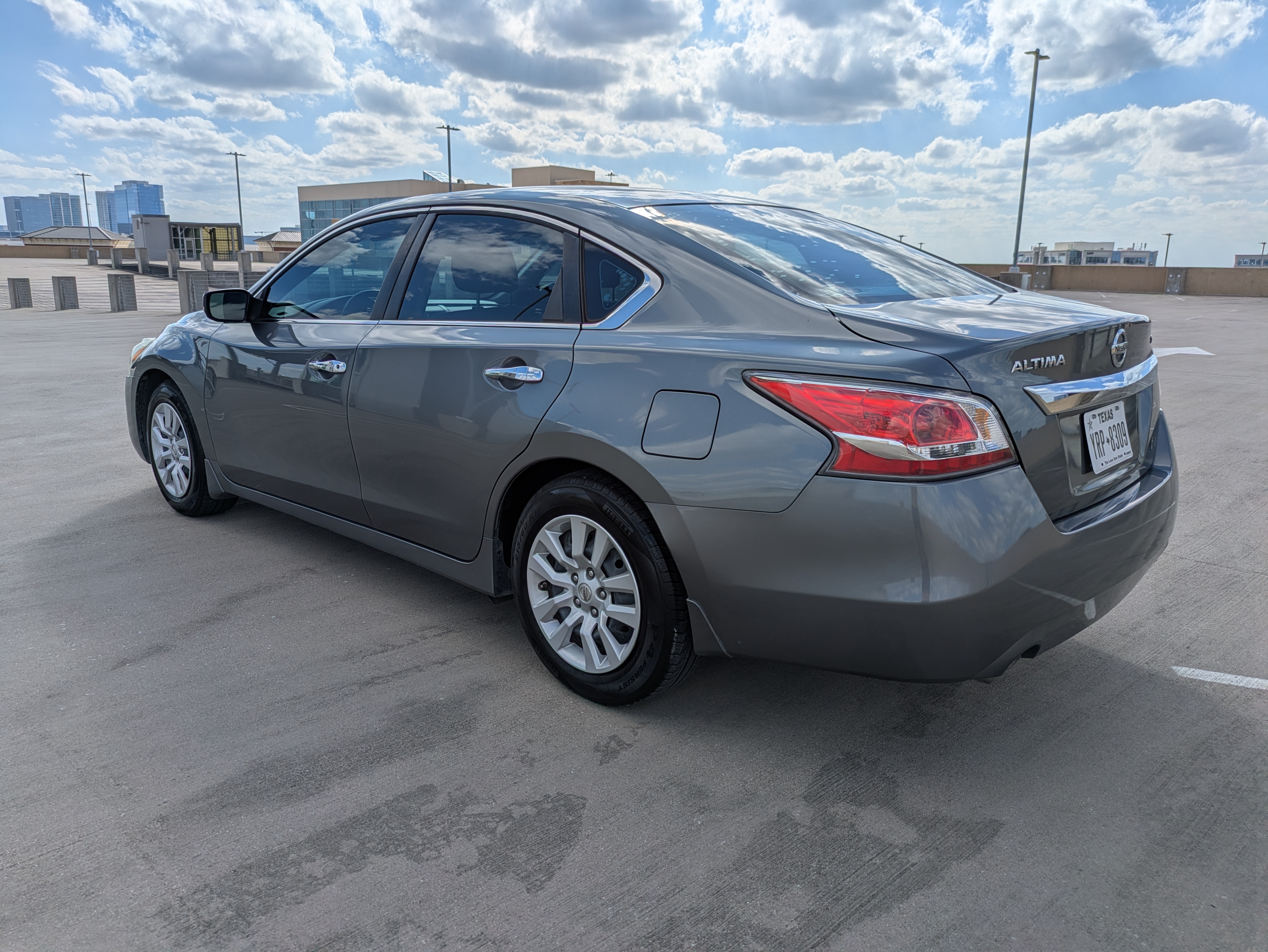 Used 2015 Nissan Altima 2.5 S w/ Power Driver Seat Package FWD image 4