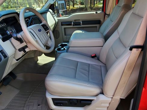 Used 2008 Ford F450 Lariat image 8