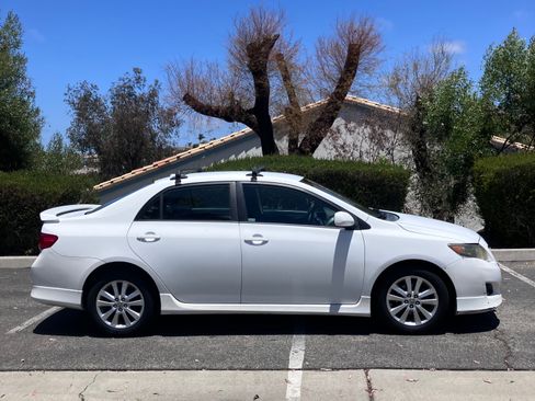 Used 2009 Toyota Corolla S FWD image 5