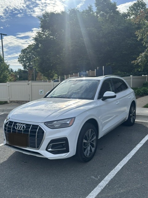 Used 2021 Audi Q5 2.0T Premium w/ Convenience Package AWD/4WD image 5