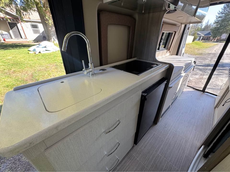 Used 2021 RAM ProMaster 3500 w/ Convenience Group FWD image 6