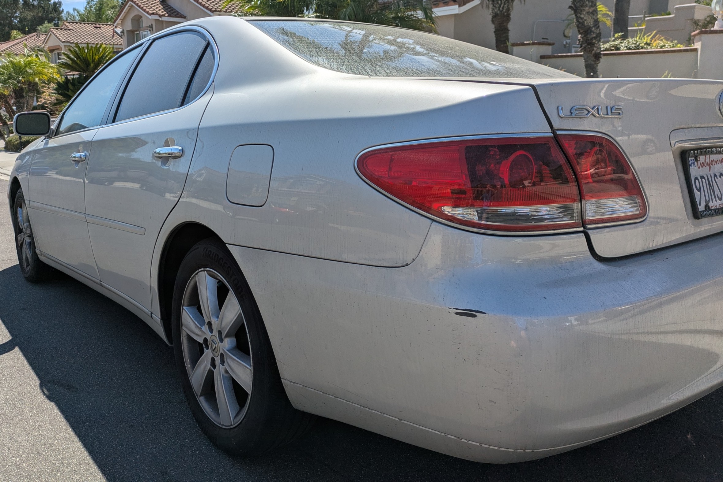 Used 2006 Lexus ES 330 w/ DVD Navigation System Pkg FWD image 12