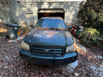 Used 2001 Toyota Highlander 2WD V6