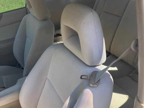 Used 2005 Honda Civic LX image 9