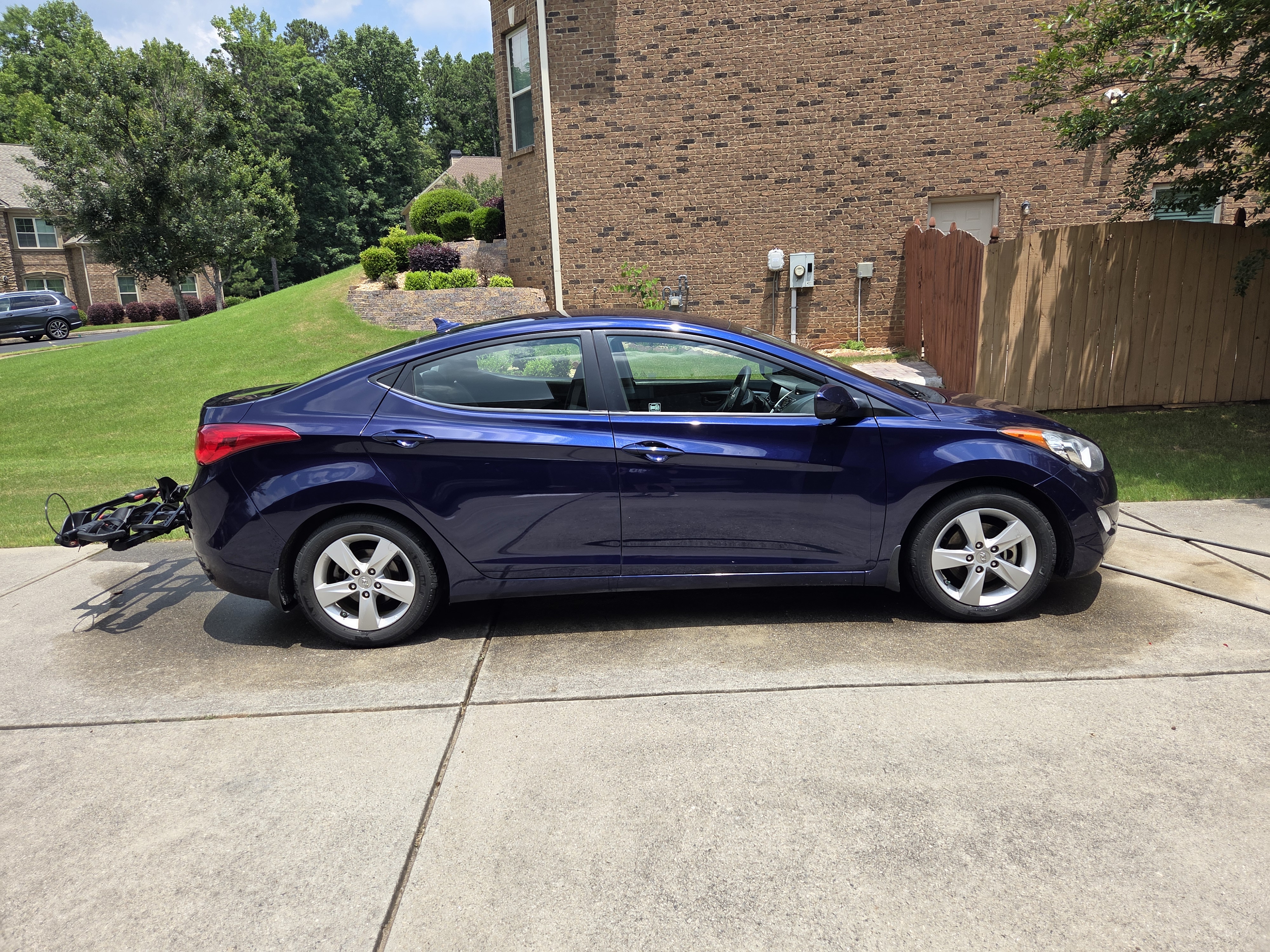 Used 2013 Hyundai Elantra GLS w/ Preferred Pkg FWD image 1