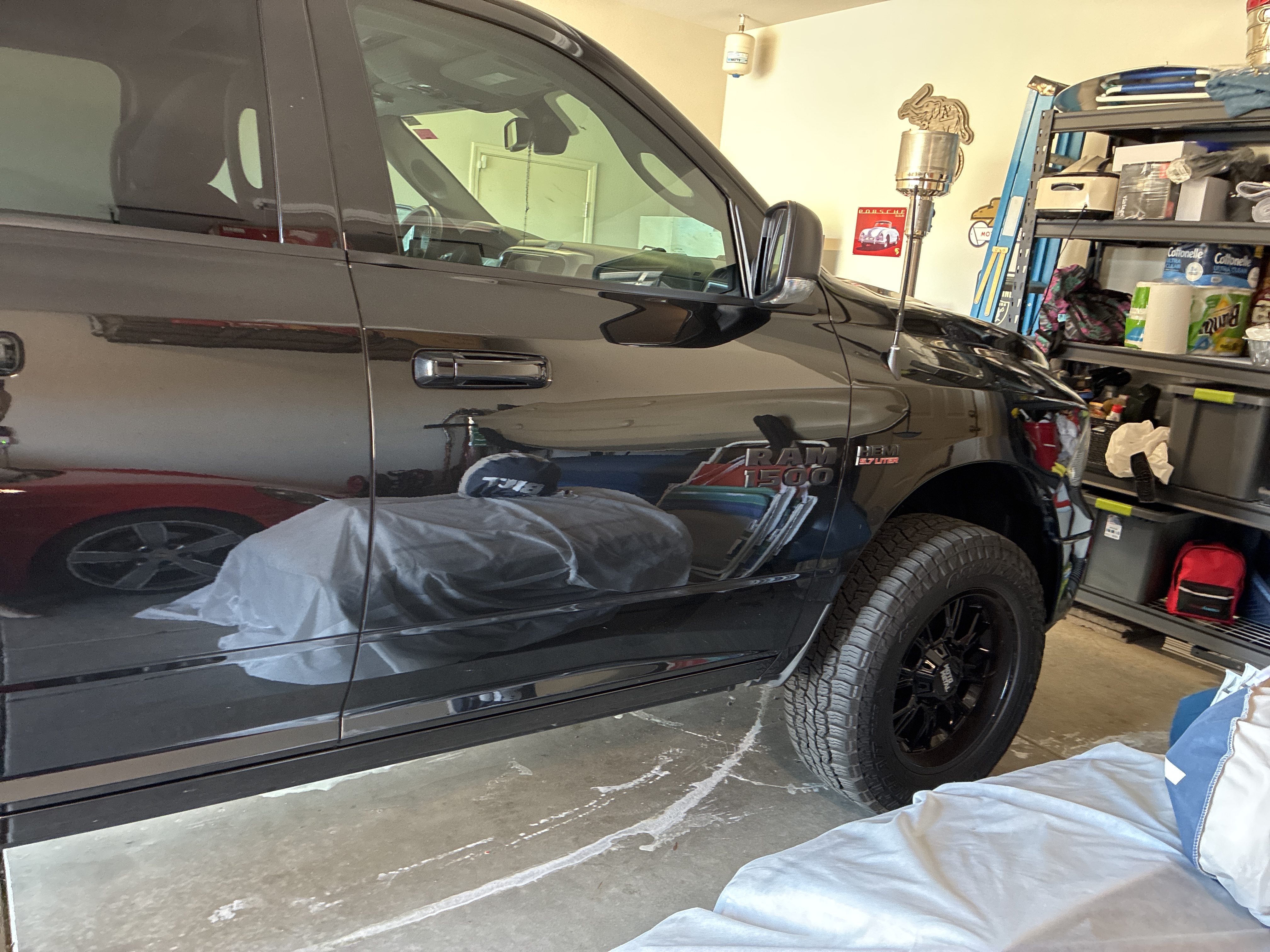 Used 2018 RAM 1500 Big Horn AWD/4WD image 2