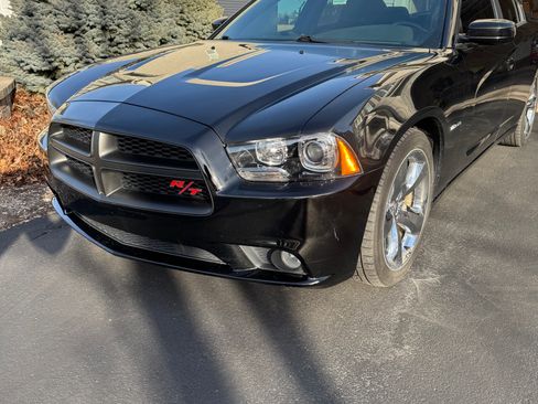 Used 2014 Dodge Charger R/T image 1