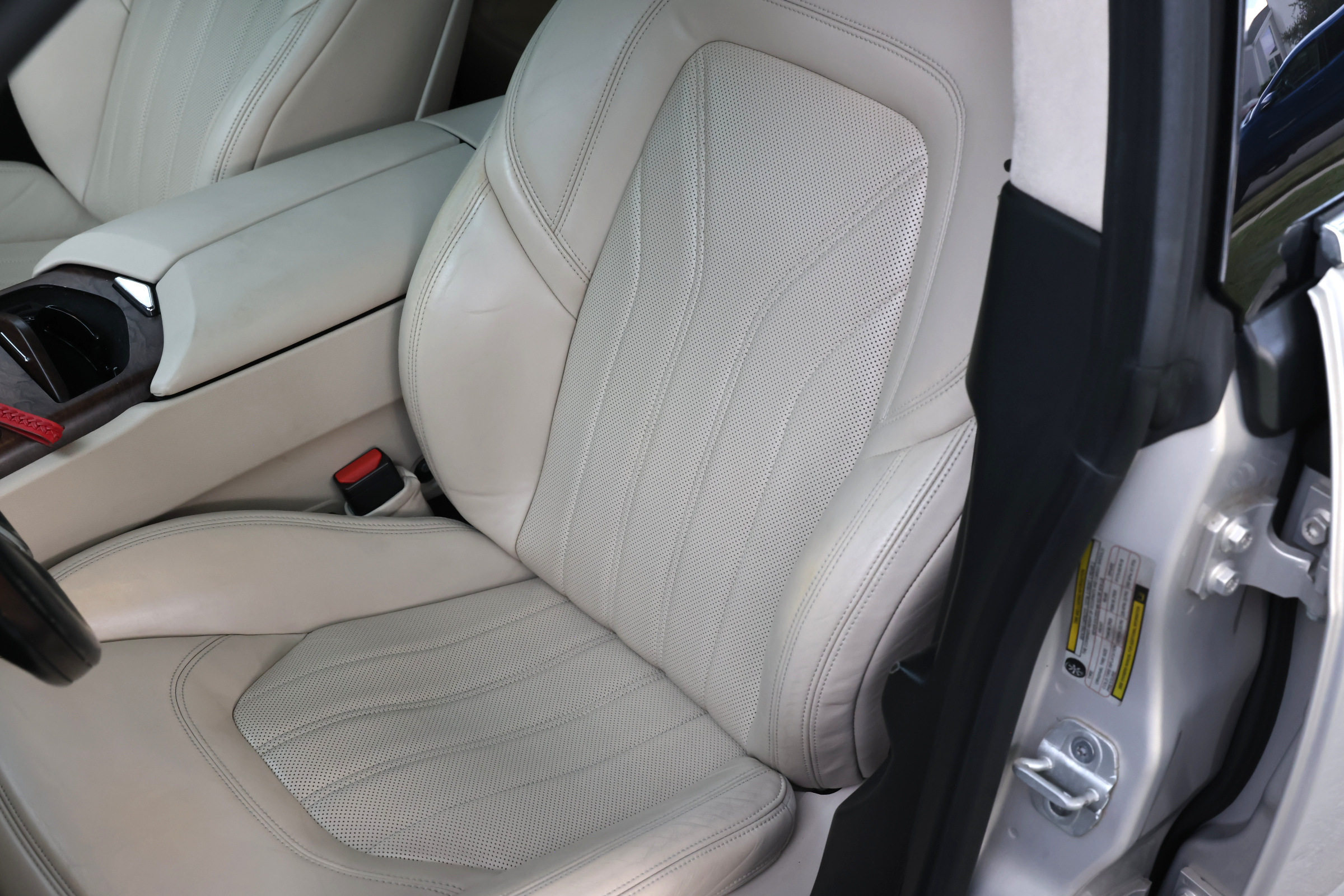 Used 2014 Maserati Quattroporte GTS RWD image 29
