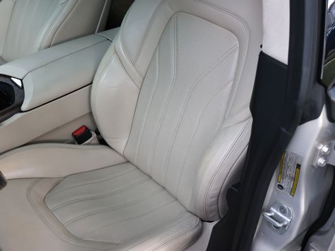 Used 2014 Maserati Quattroporte GTS RWD image 29