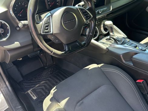 Used 2019 Chevrolet Camaro LT RWD image 15