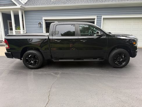 Used 2021 RAM 1500 Big Horn AWD/4WD image 9