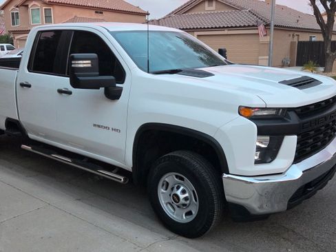 Used 2022 Chevrolet Silverado 2500 W/T w/ WT Convenience Package RWD image 2