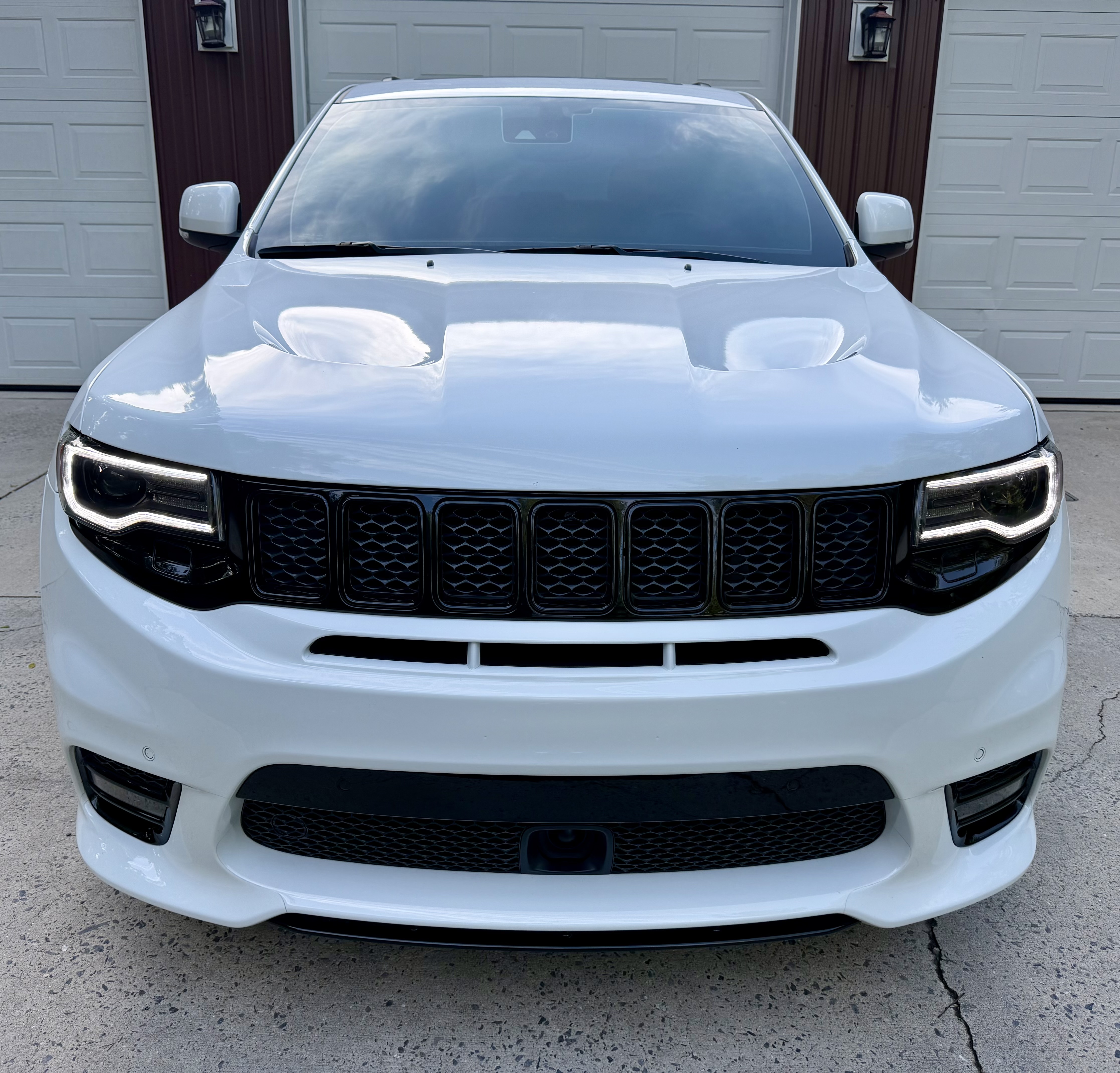 Used 2020 Jeep Grand Cherokee SRT AWD/4WD image 1