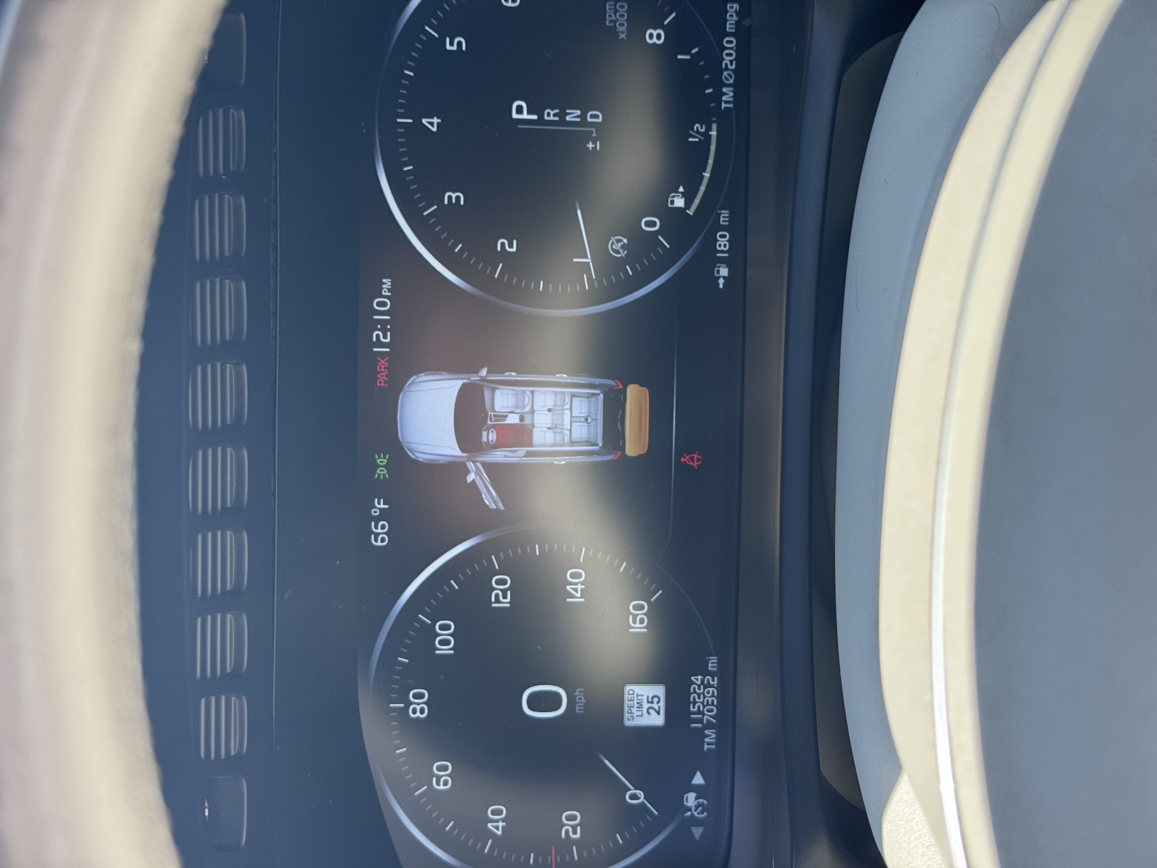 Used 2016 Volvo XC90 T6 Inscription AWD/4WD image 11